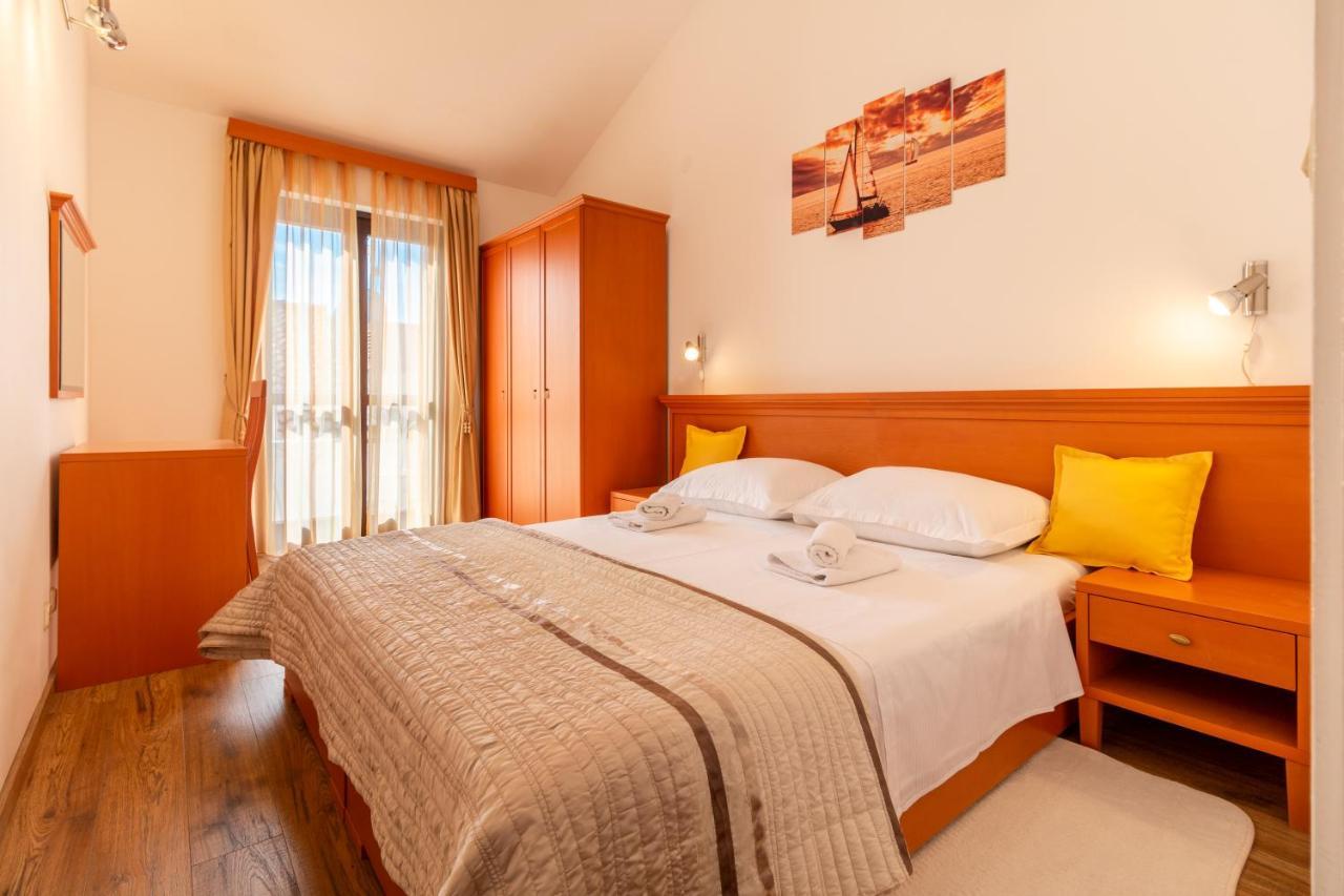 Sunny Beach Apartment Lavica Podstrana Luaran gambar