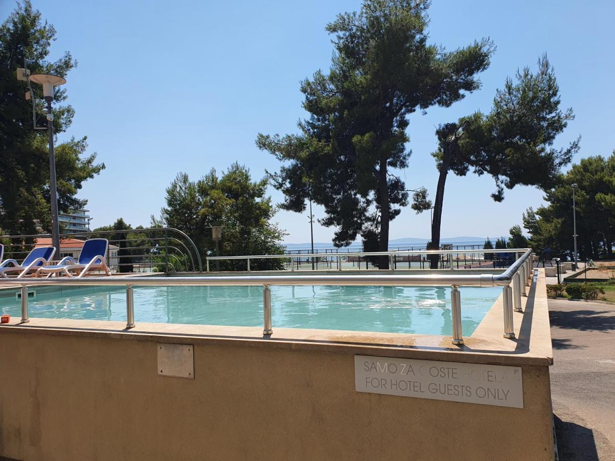 Sunny Beach Apartment Lavica Podstrana Luaran gambar